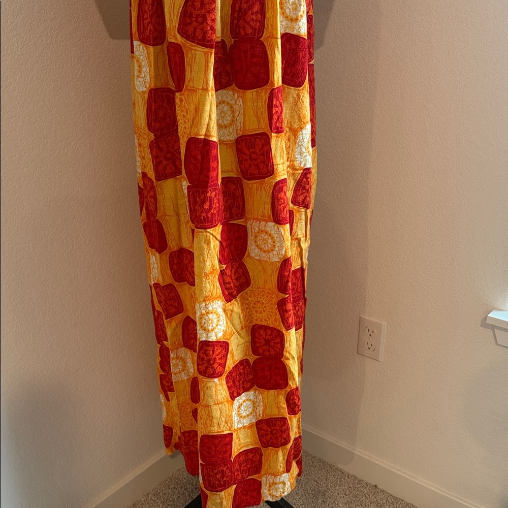 Vintage Made in Hawaii Elegant Red and Yellow Patchwork Maxi Dress - Picture 5 of 11